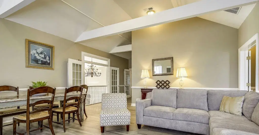 Private bridal suite at The Manor at Silo Falls