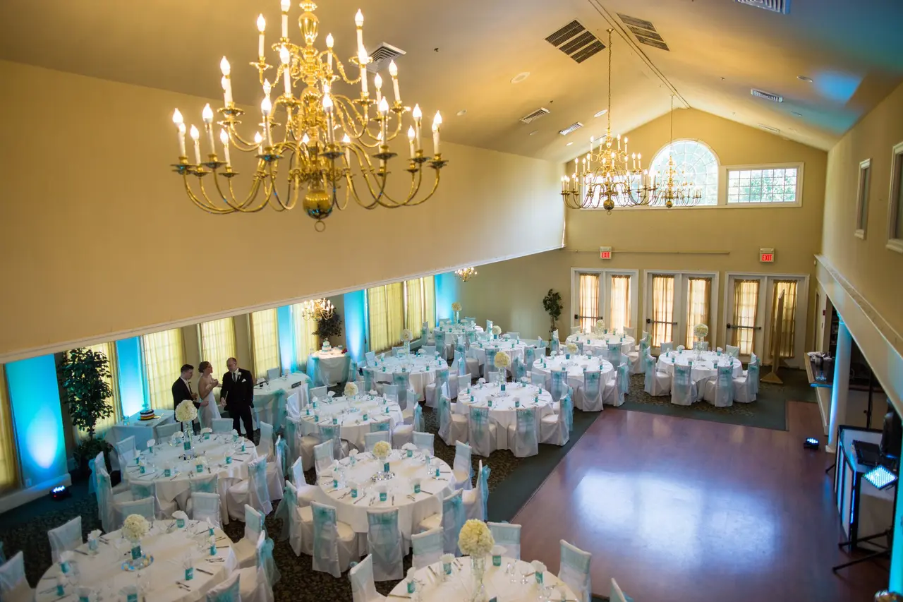 Great Room wedding reception setup at The Manor at Silo Falls